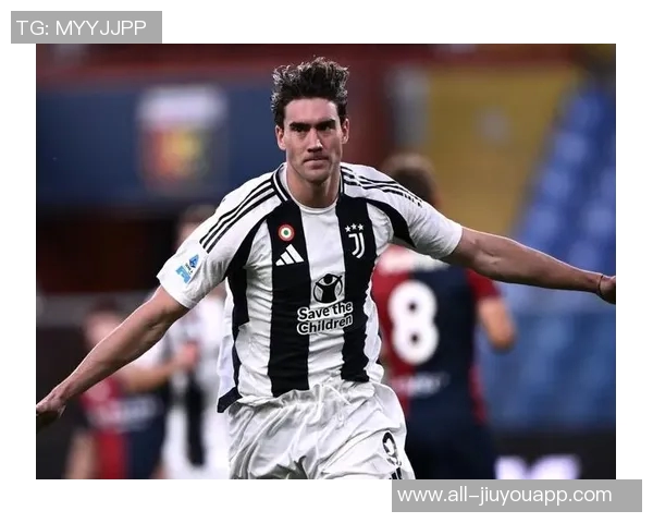 意媒曝弗拉霍维奇今夏曾被比利亚雷亚尔追逐但拒绝加盟