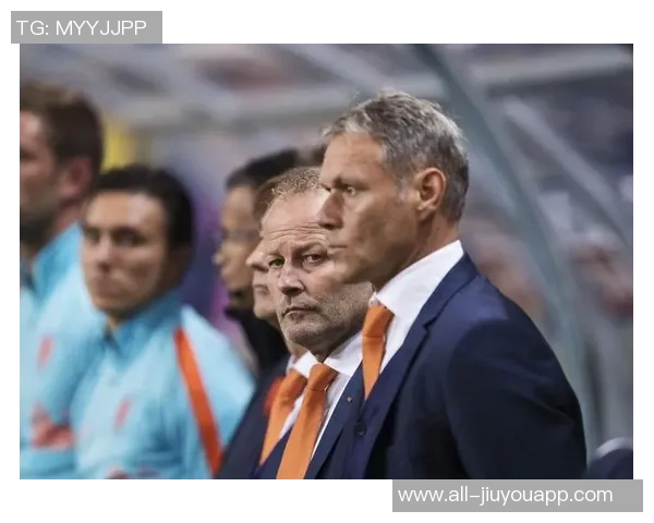 米兰庆祝范巴斯滕61岁生日回顾其辉煌生涯数据与成就