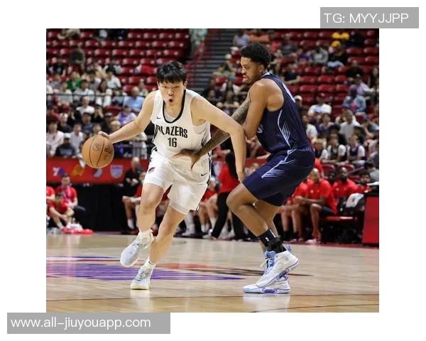 杨瀚森今日低位技巧展示虽仅得2分但防守理解显著提升 杨瀚森今日低位技巧展示虽仅得2分但防守理解显著提升