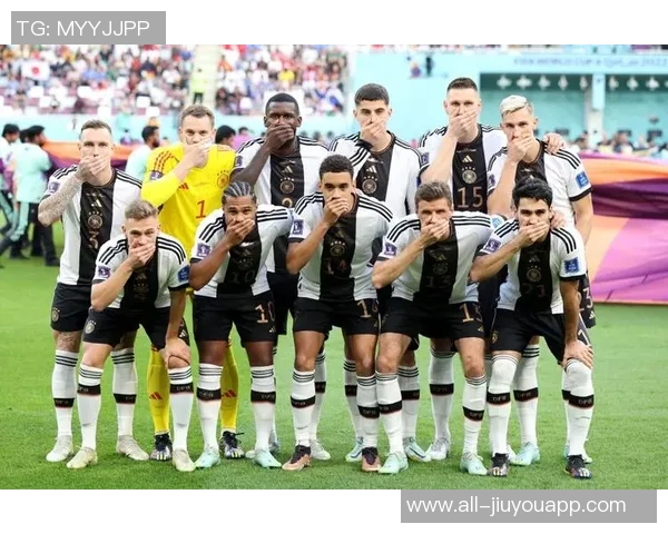 德国队祝贺克罗斯36岁生日回顾其114场国家队历程与世界杯辉煌